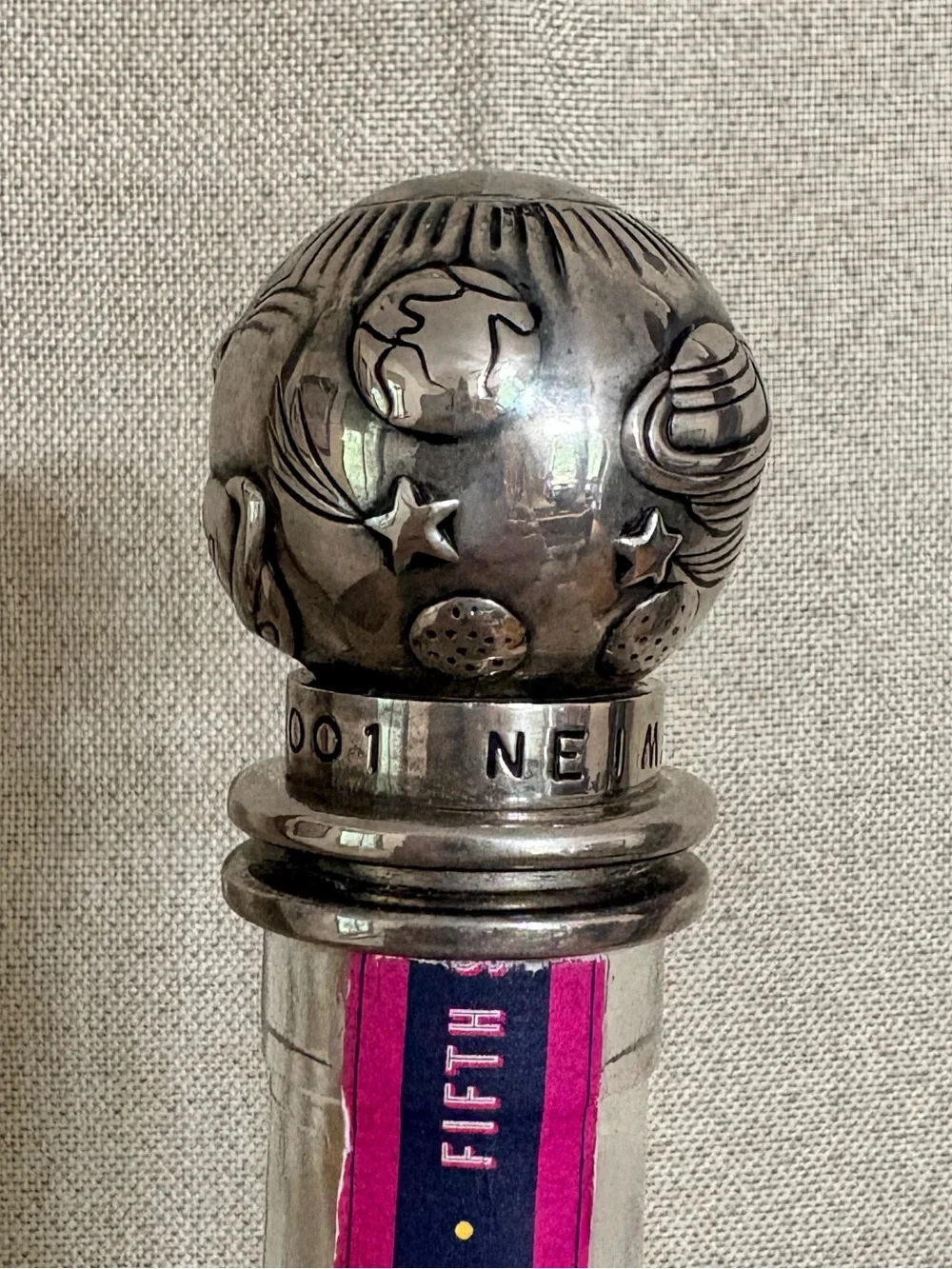 Vintage Neiman Marcus 2001 Out of This World Wine Bottle Stopper Silver Plate